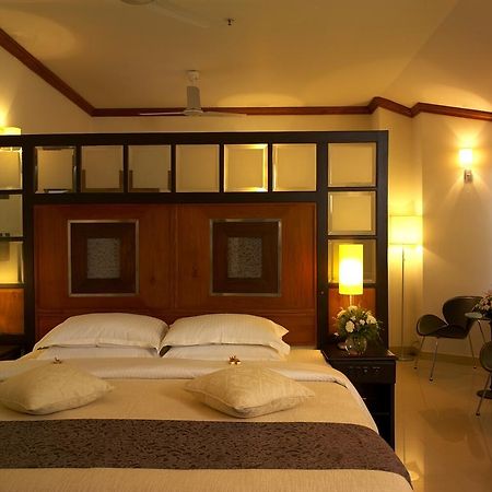 קולאם Nani Hotel מראה חיצוני תמונה