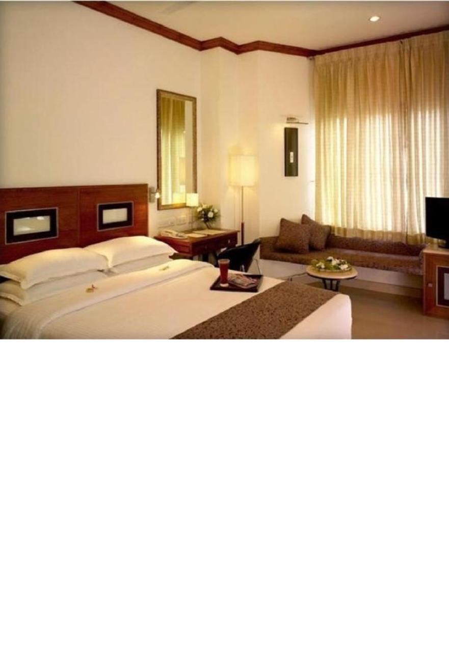 קולאם Nani Hotel מראה חיצוני תמונה